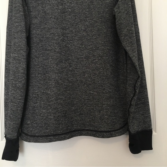 Lululemon Cypress Run Grey and Black Heathered Long Sleeve - Picture 7 of 8
